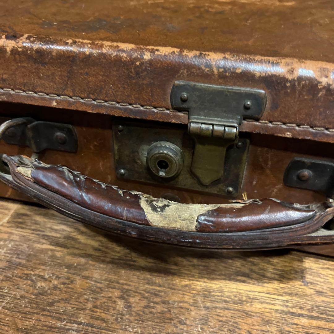 アンティークレザートランク