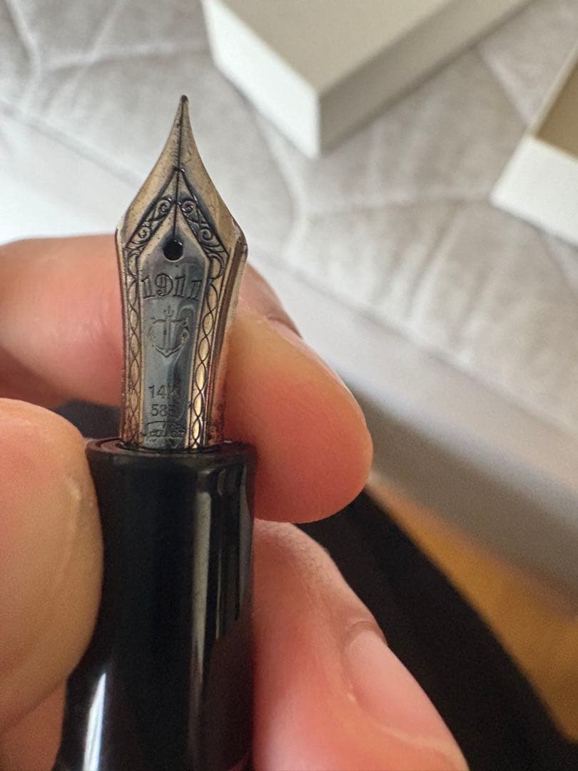 Sailor 万年筆 プロフェッショナルギア スリム銀