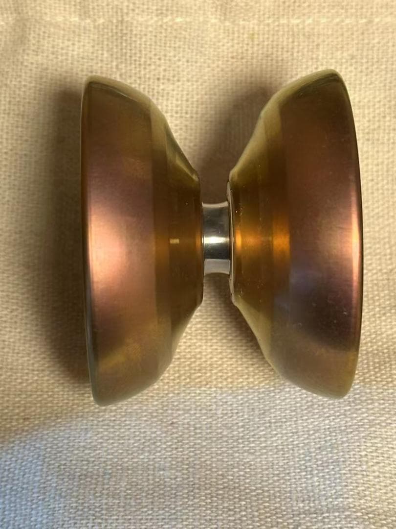 ムスタング グレード5（ピンクゴールドオーロラ）ヨーヨー