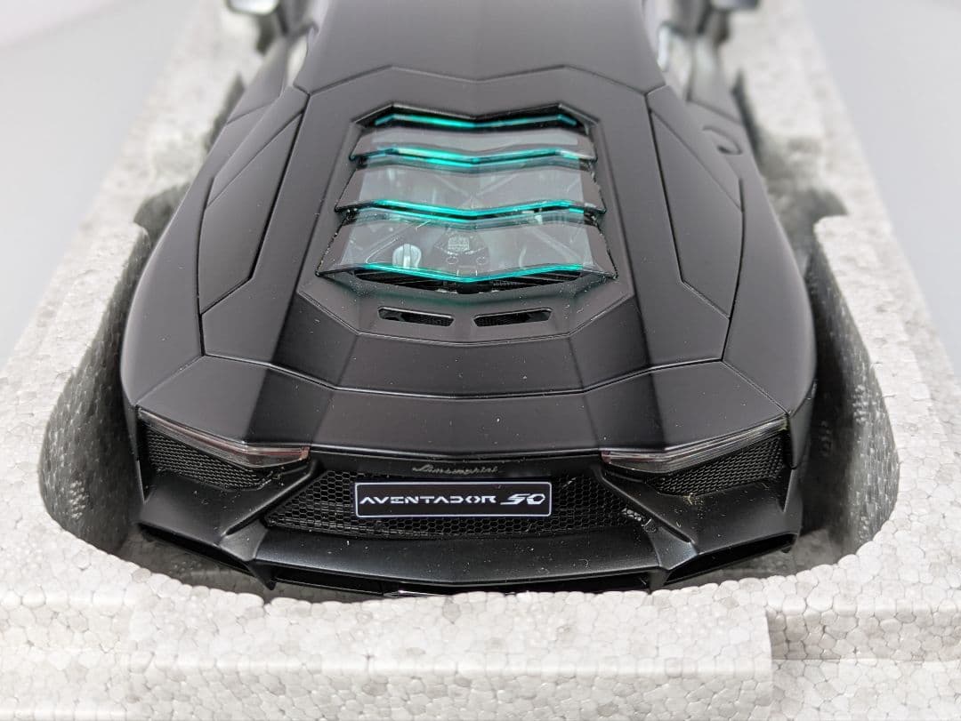 1/18 ミニカー ランボルギーニ アヴェンタドール LP720-4 50th
