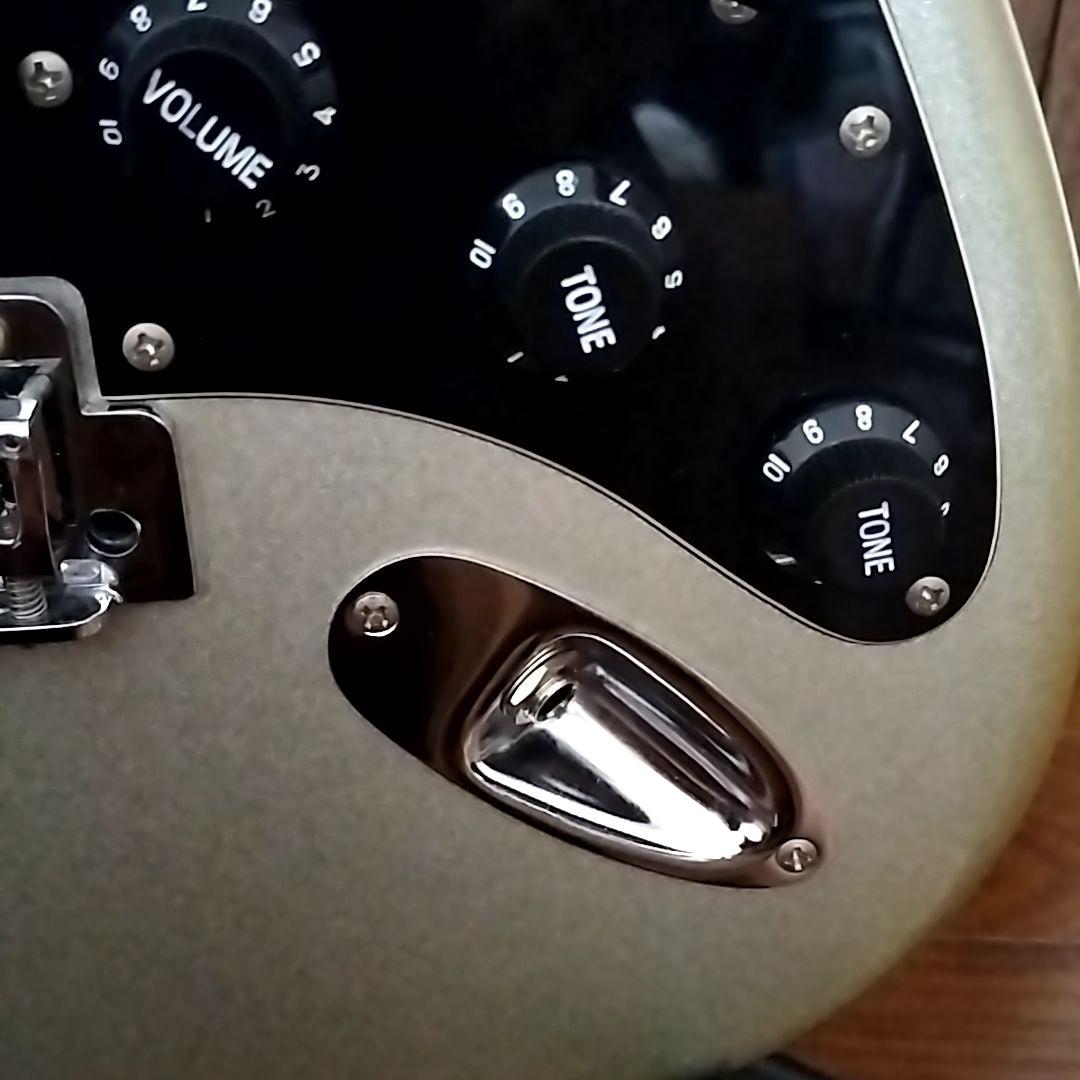 MAVIS　メイビス　イシバシ楽器　エレキギター 　シルバー