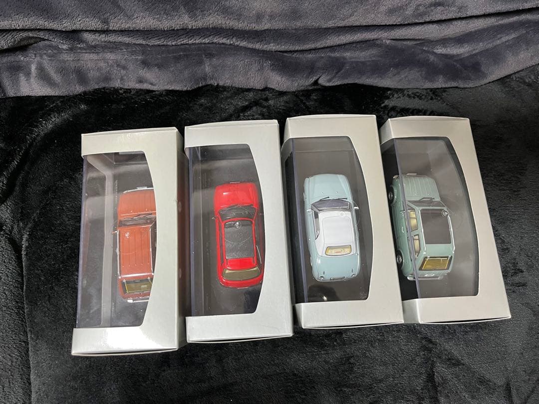 箱有　4台　京商　日産　PAO パオ　オリーブ　オレンジ　フィガロ　Be-1