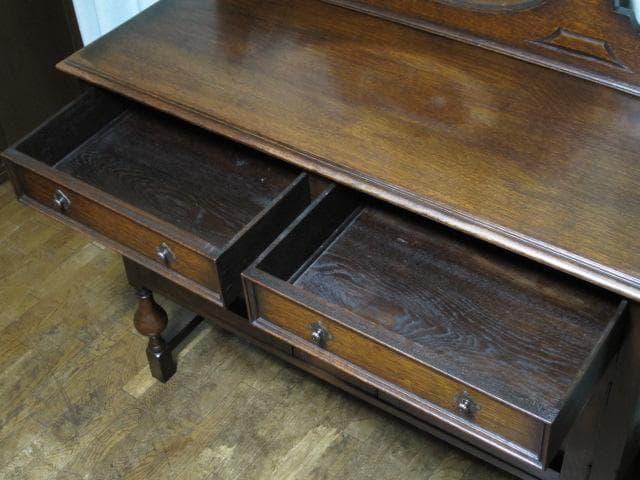 英国 イギリス アンティーク ジャコビアン様式 ブルボーズレッグ サイドボード