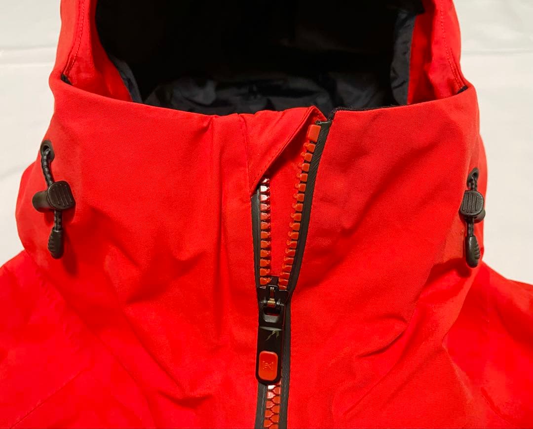 美品 バートン ak GORE-TEX 2L BOOM JACKET Mサイズ