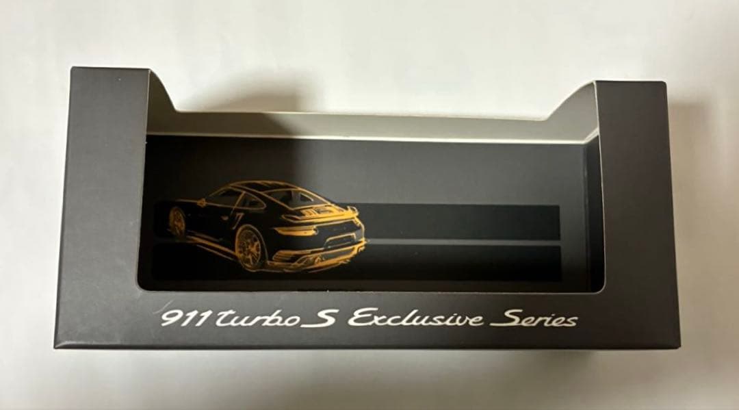 ポルシェ 911 ターボ S ミニカー（グレーメタリック）