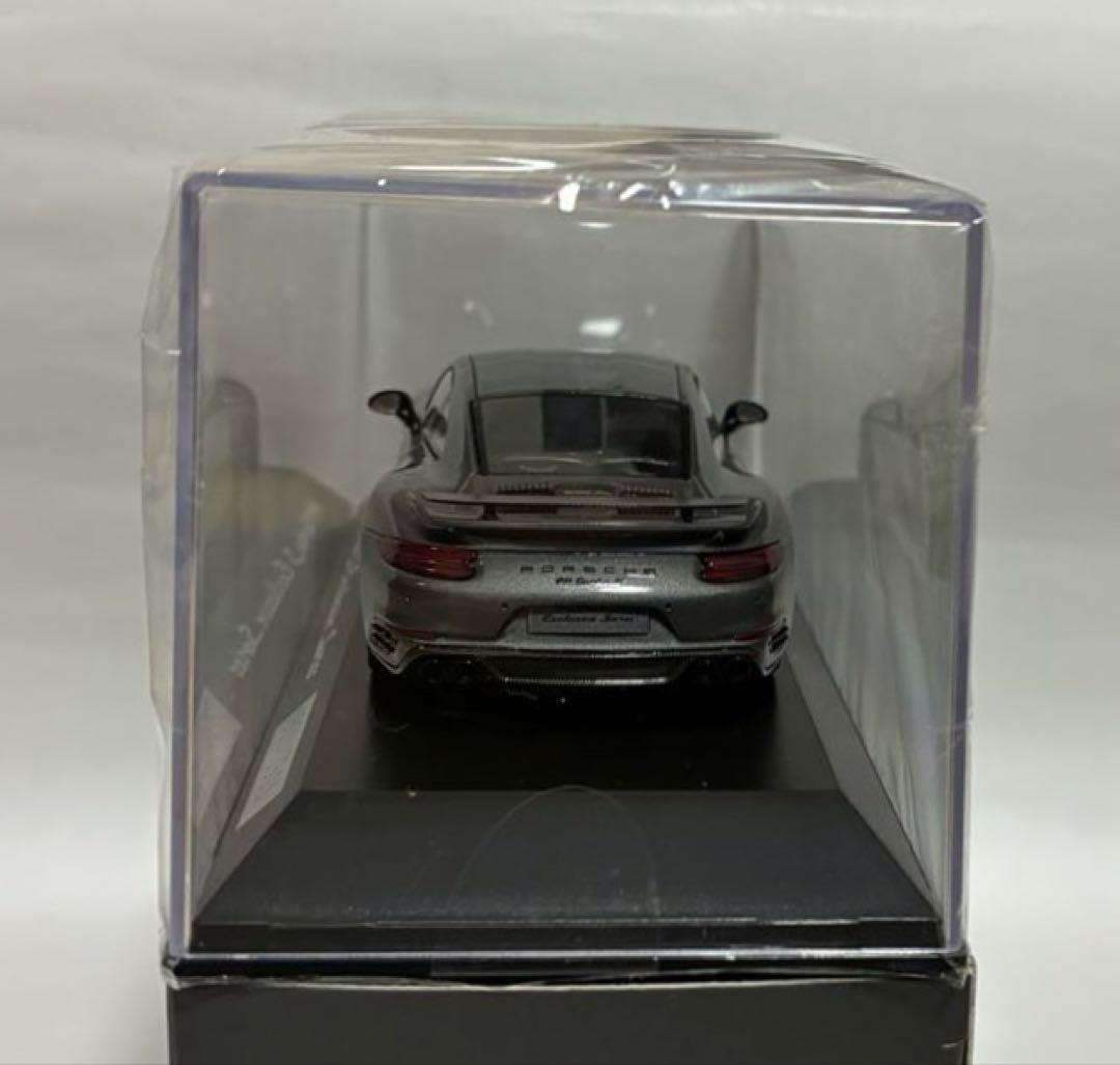 ポルシェ 911 ターボ S ミニカー（グレーメタリック）