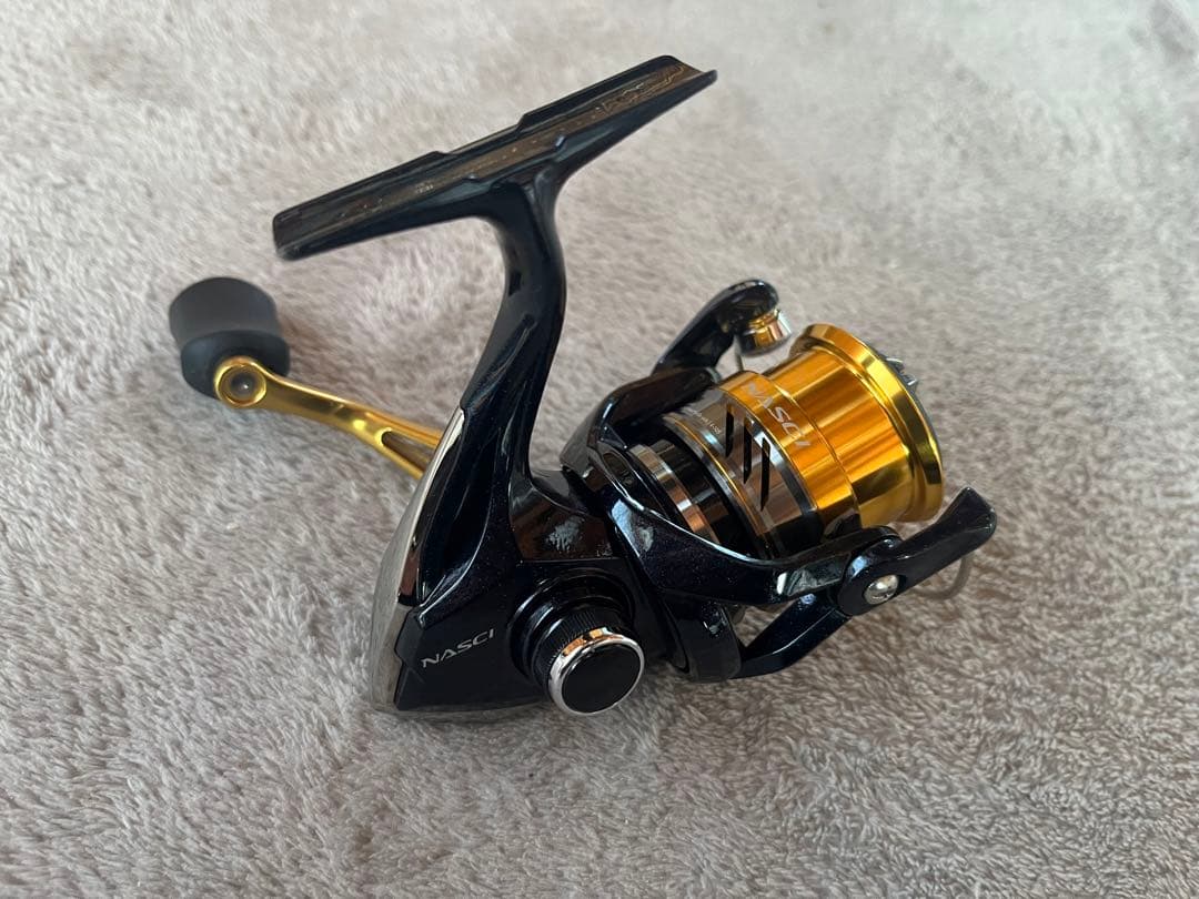 シマノ　16ナスキー C2000HGS 美品