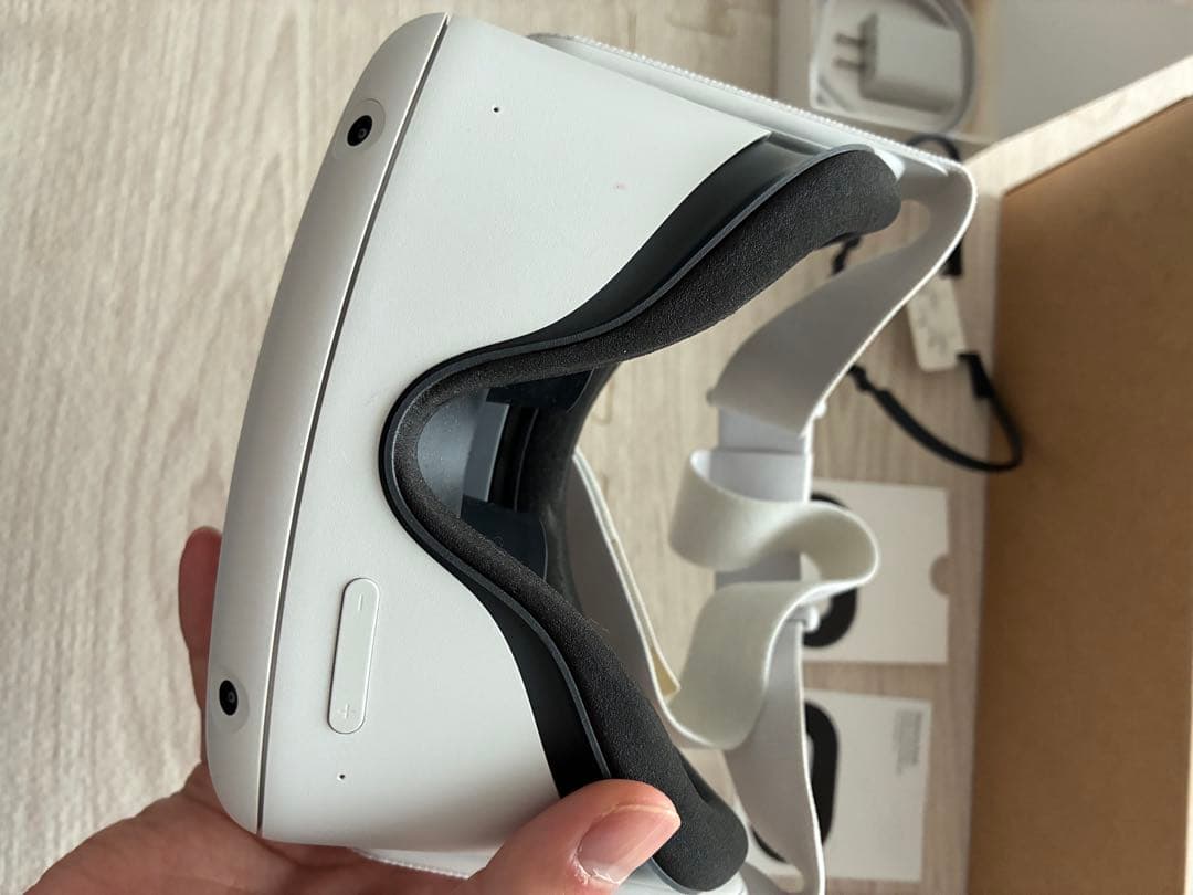  Quest 2 VRヘッドセット　256G