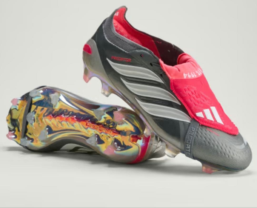 アディダス　新品　プレデター　ELITE フォールディングタン FG 26