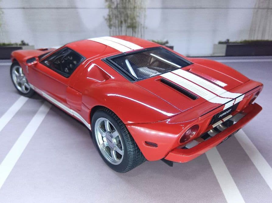1/18 オートアート Ford GT 2004 訳あり