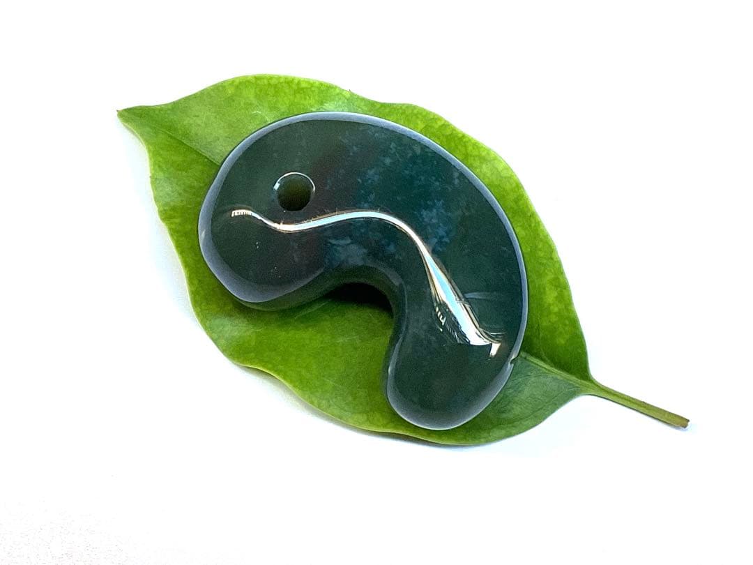 ✳【碧玉】特別安価の16800円　特大出雲石勾玉　コレクションレベル　安価卸し‼️