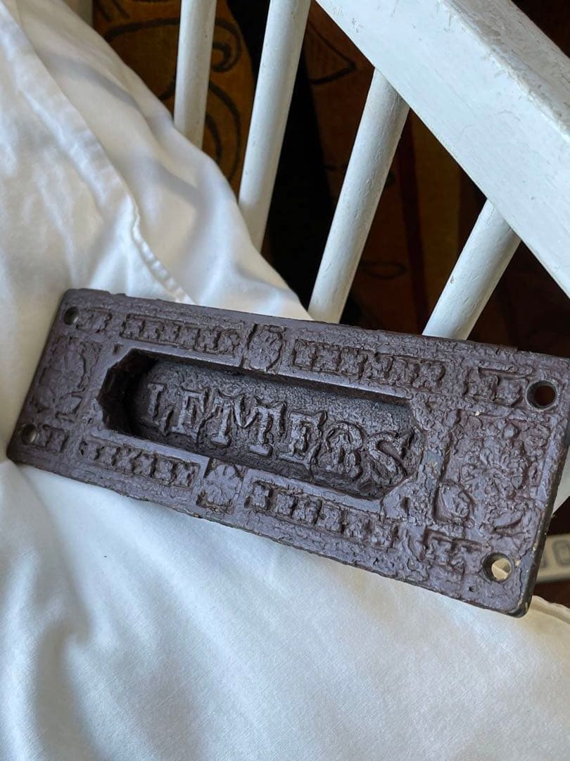 イギリス　アンティーク　郵便受け　ポスト　受け口　Letter 140年　レア