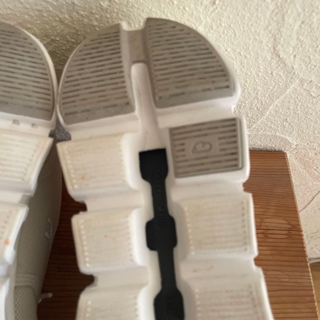 On Cloud 6 ランニングシューズ 24cm 女性