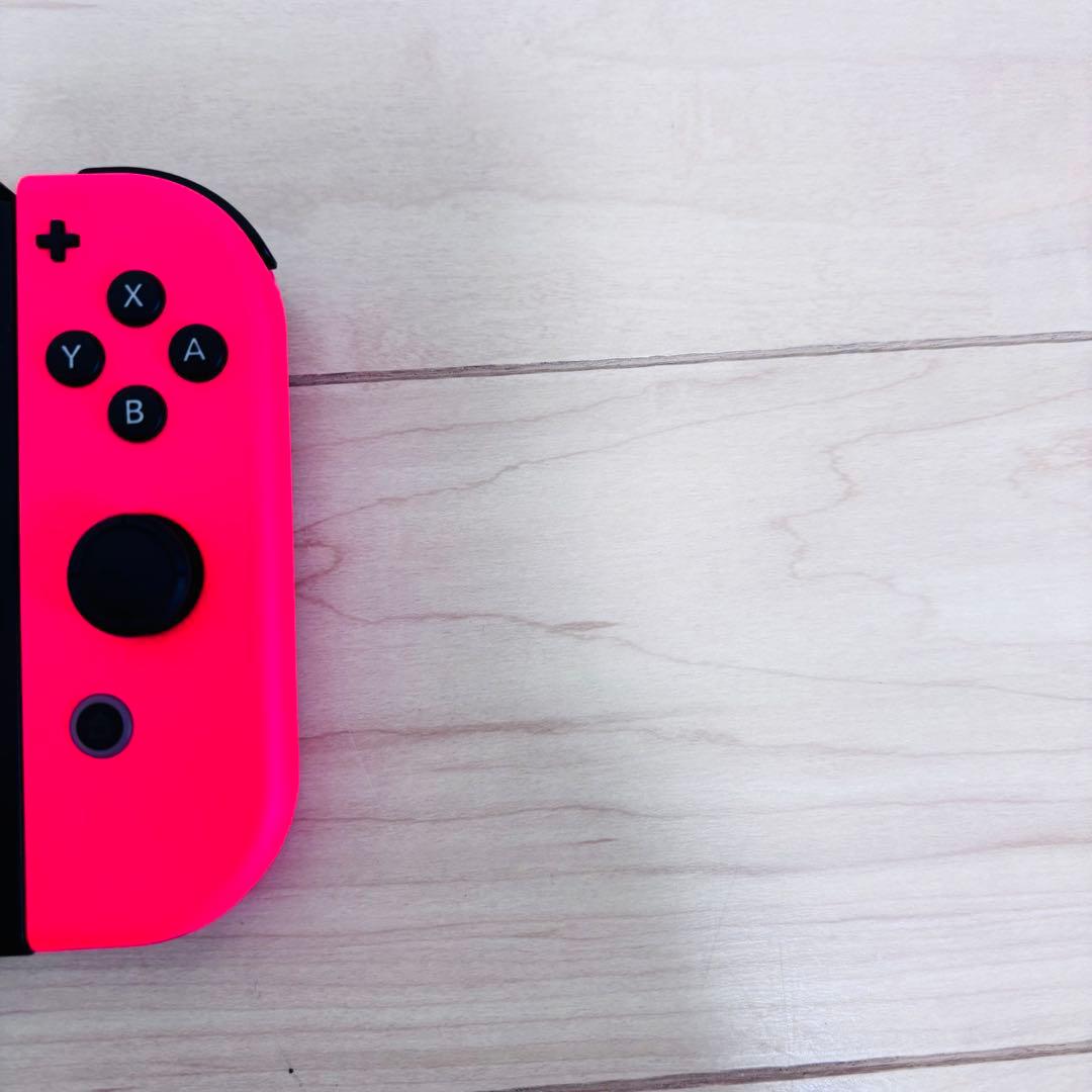 【未使用に近い】2025年モデル　Nintendo Switch スイッチ　本体