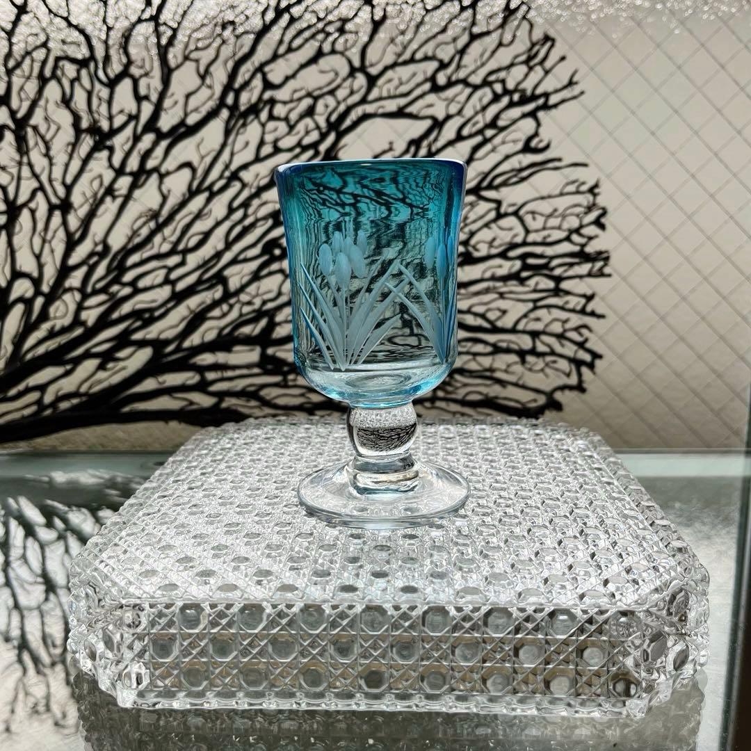 骨董　時代ガラス　青被せ　希少　菖蒲紋切子　ベル型氷コップ　ウラン１客